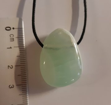 hangertje pistache calciet doorboord